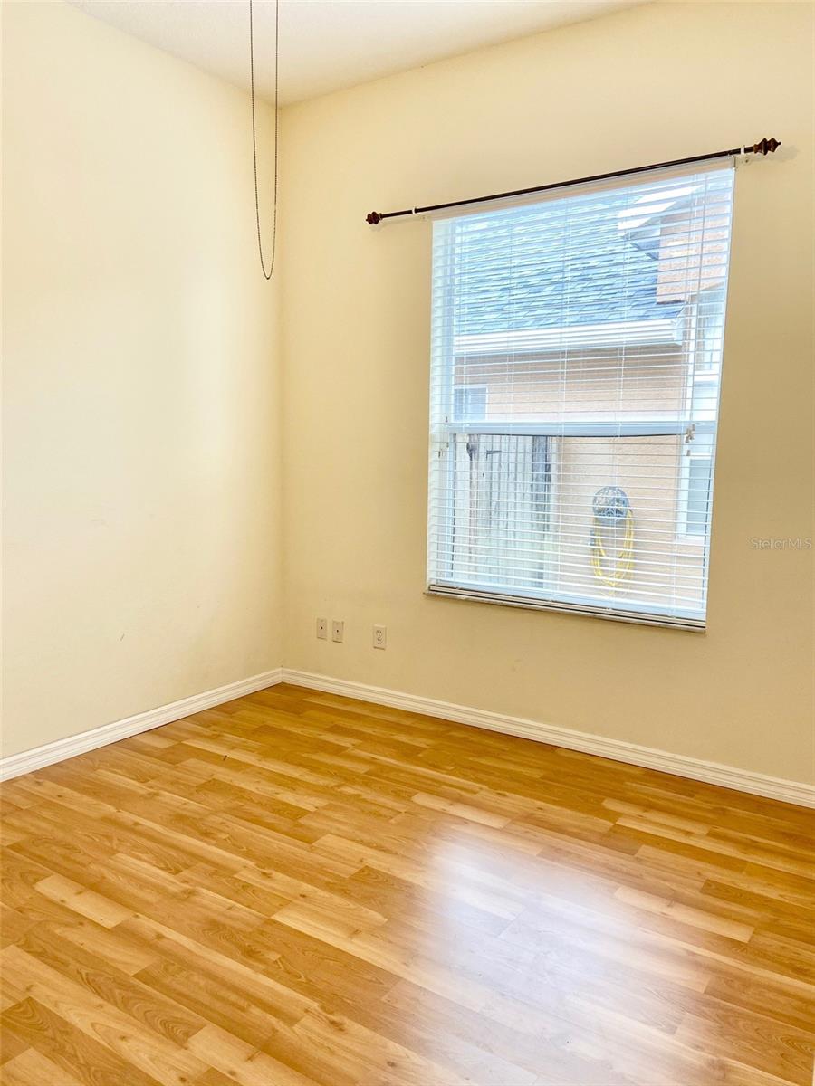 CAMERON GROVE - Residential Lease