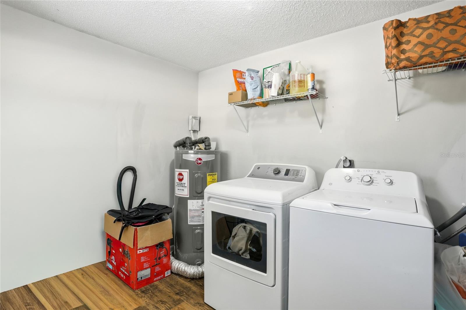 EVANS VILLAGE - Residential