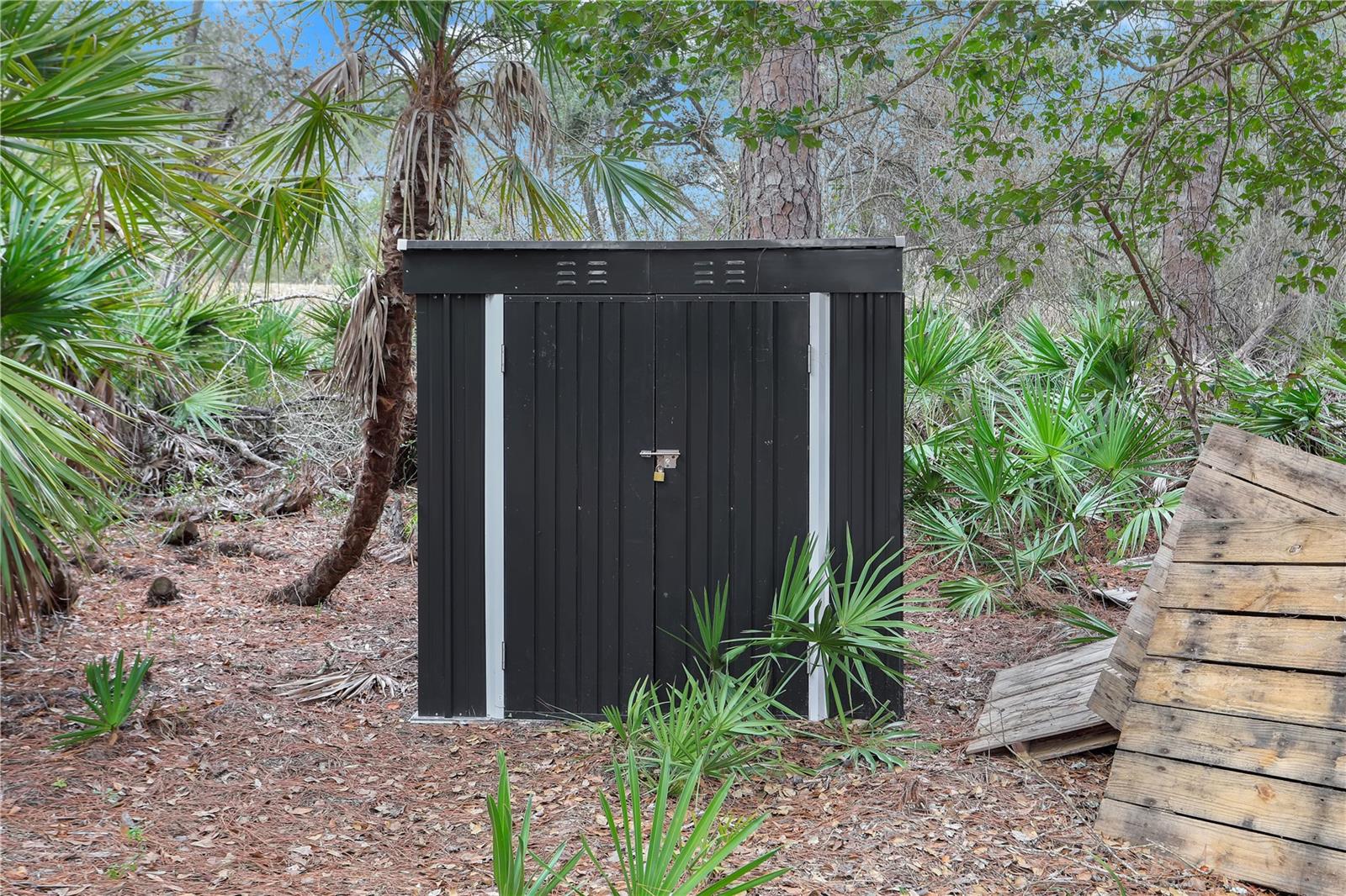 SUWANNEE GARDENS - Land