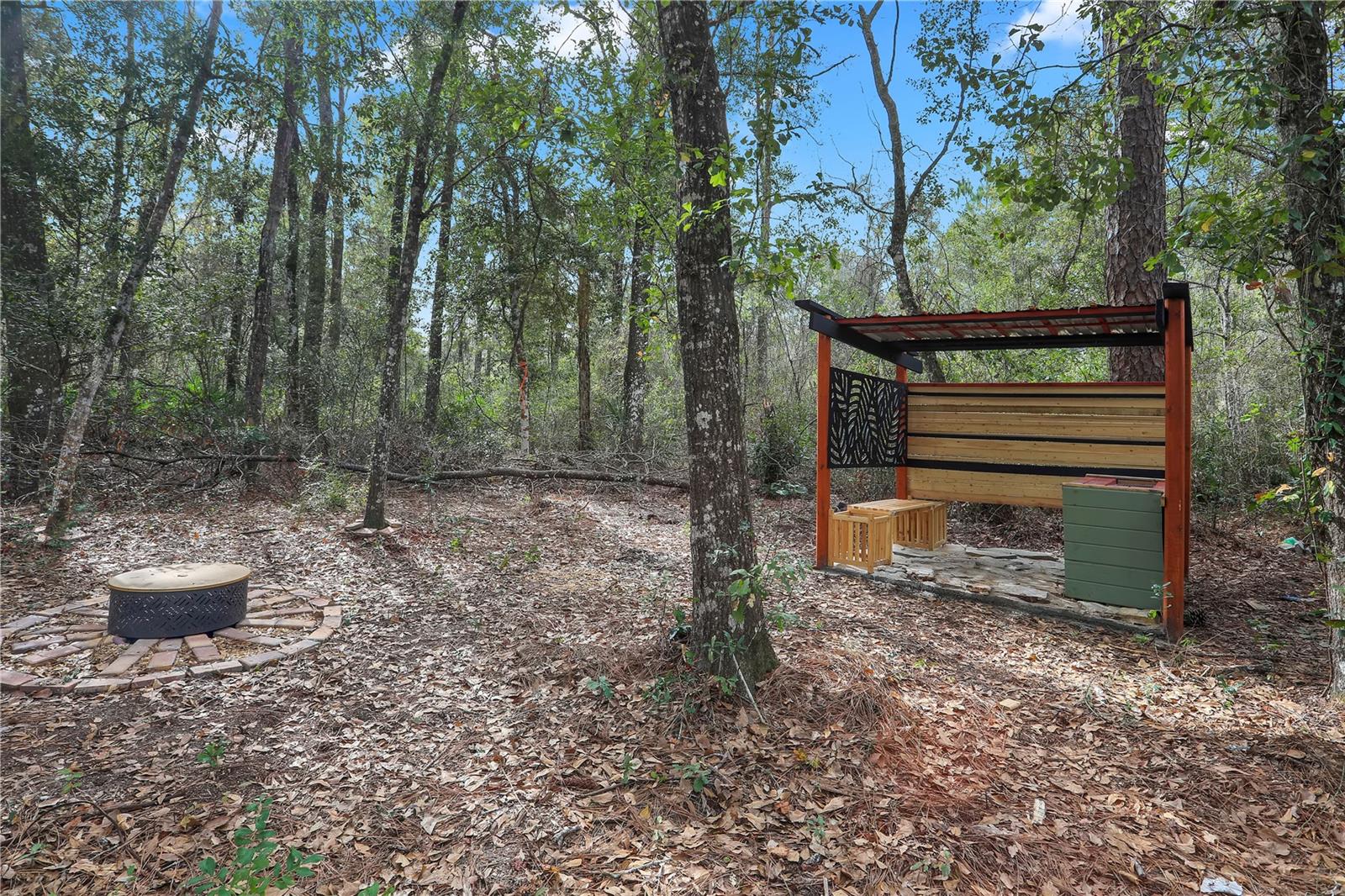 SUWANNEE GARDENS - Land