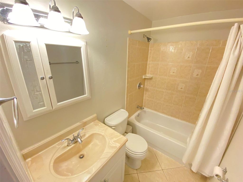 Photo of 525 Conway Road #154, Orlando, FL 32807 (MLS # O6395766)