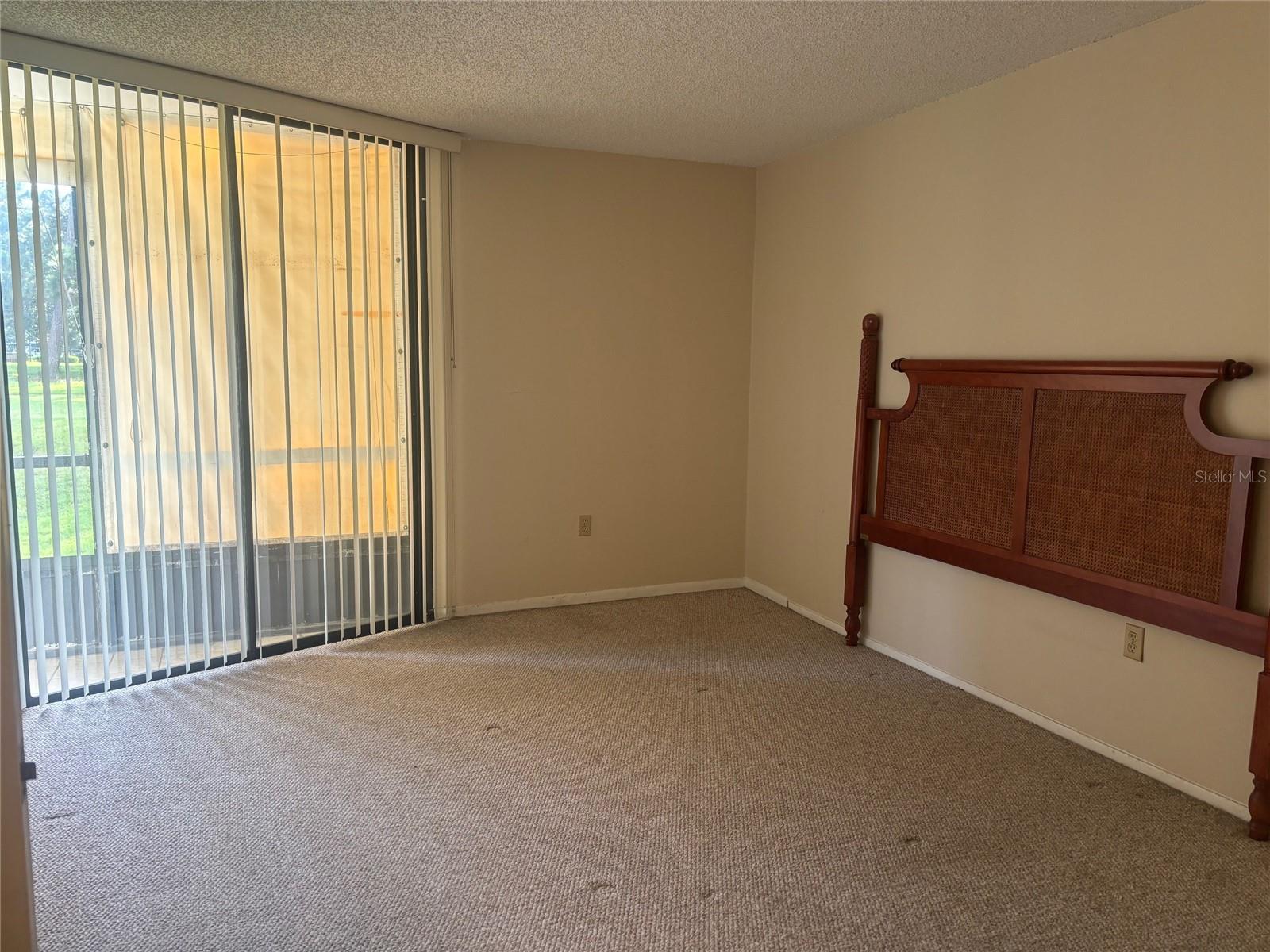 800 COVE CAY DRIVE 1F