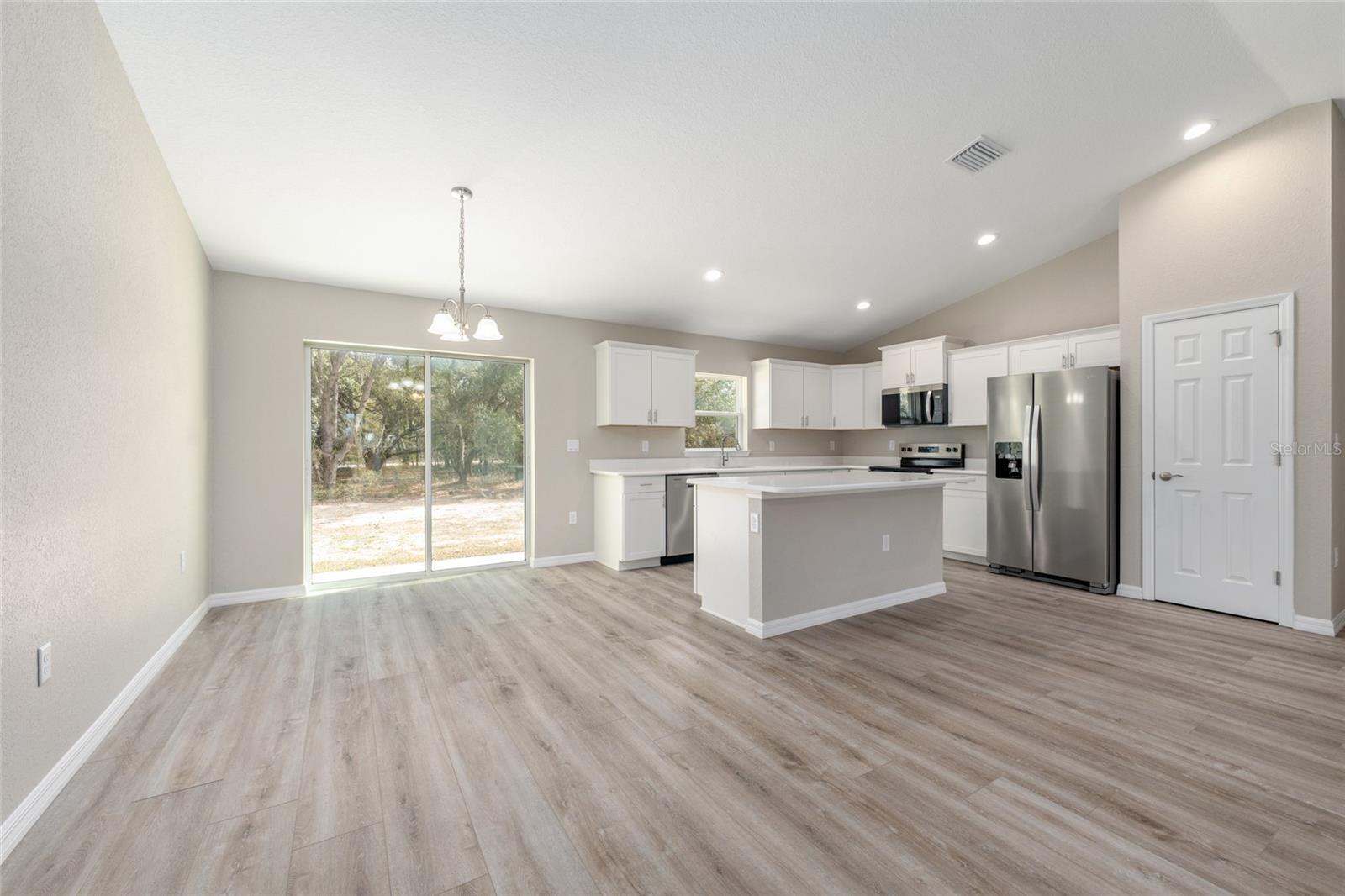 BELLEVIEW HEIGHTS ESTATES - Residential