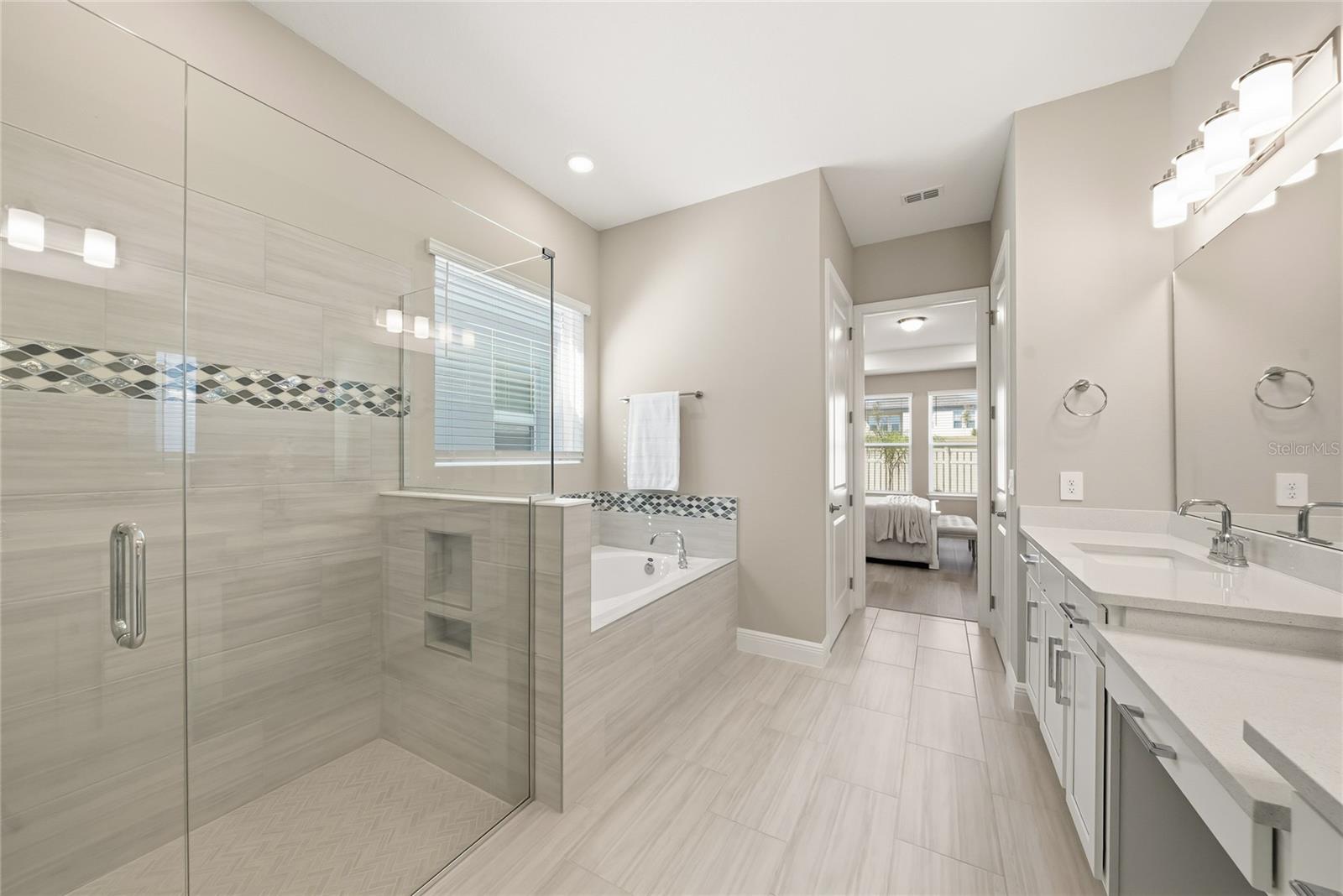 SILVERLEAF RESERVE/HAMLIN PH 2 - Residential