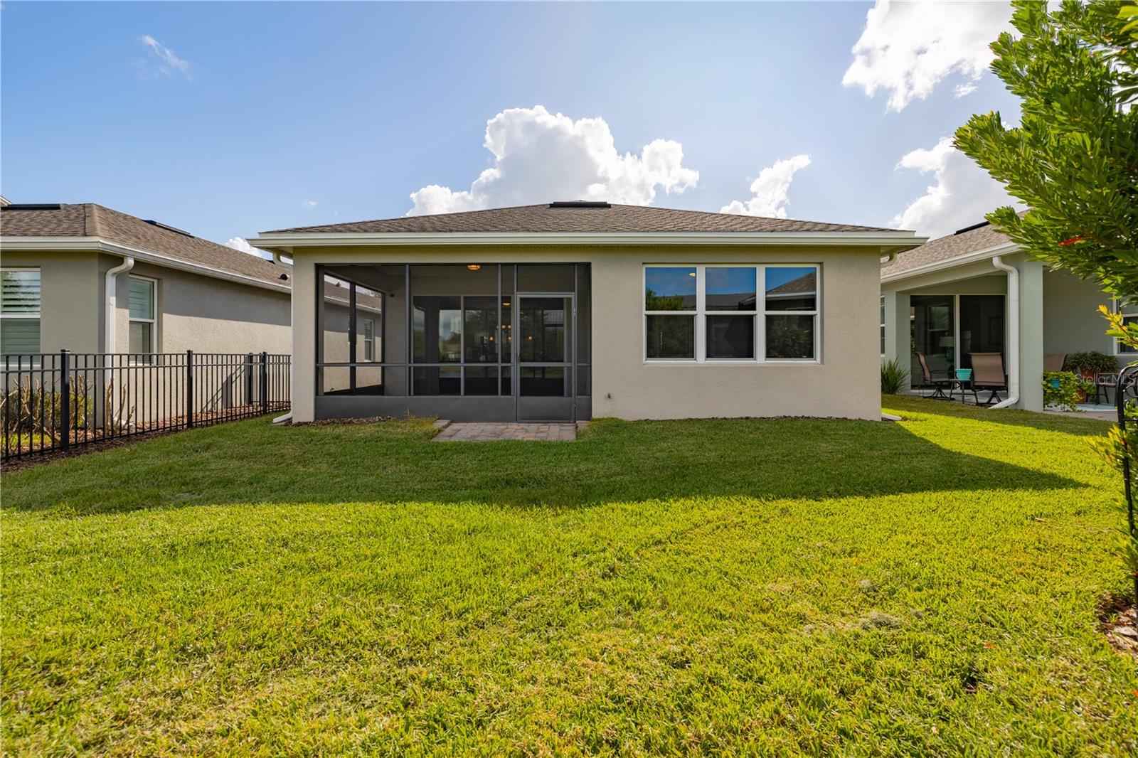 VICTORIA GARDENS PH 5 - Residential