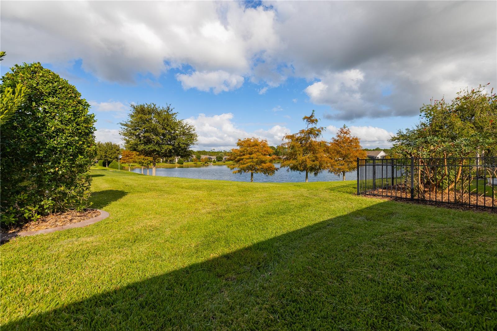 VICTORIA GARDENS PH 5 - Residential