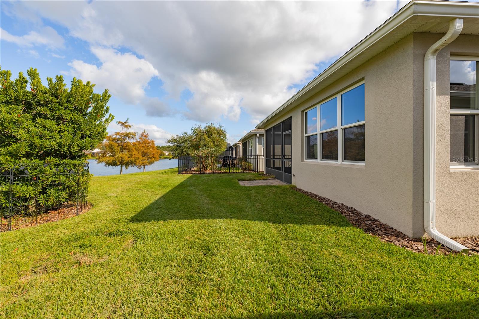 VICTORIA GARDENS PH 5 - Residential