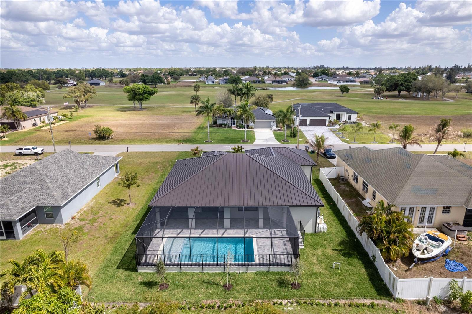 CAPE CORAL - Residential