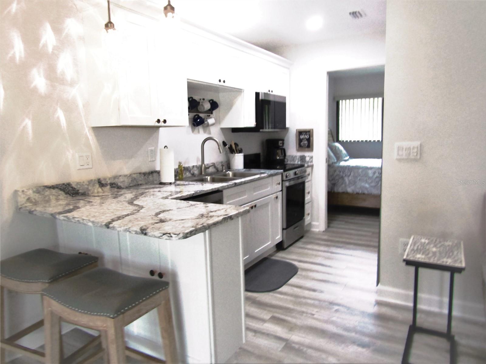 BUNKER OAKS - Residential Lease
