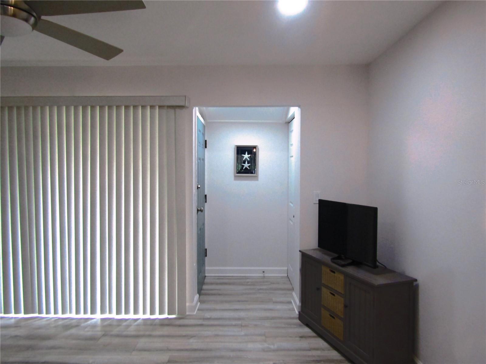 BUNKER OAKS - Residential Lease