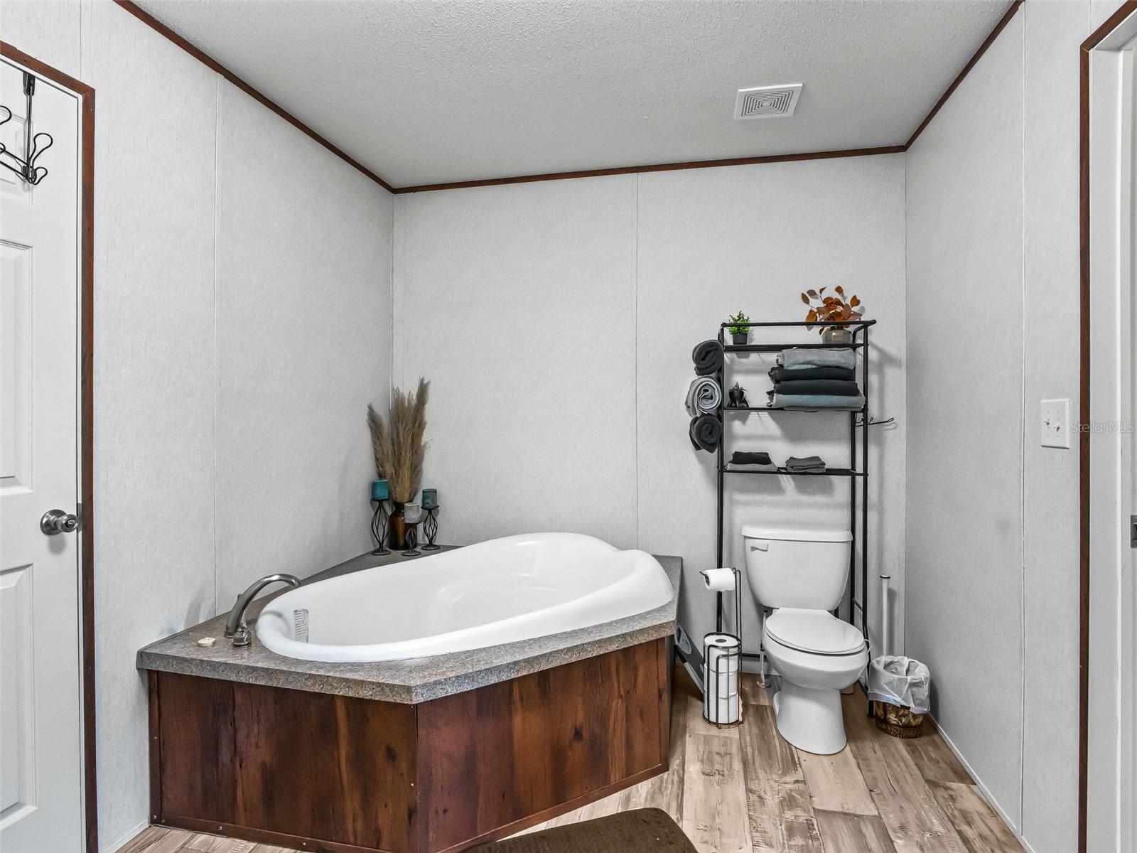 WESTWOOD ACRES SOUTH - Residential