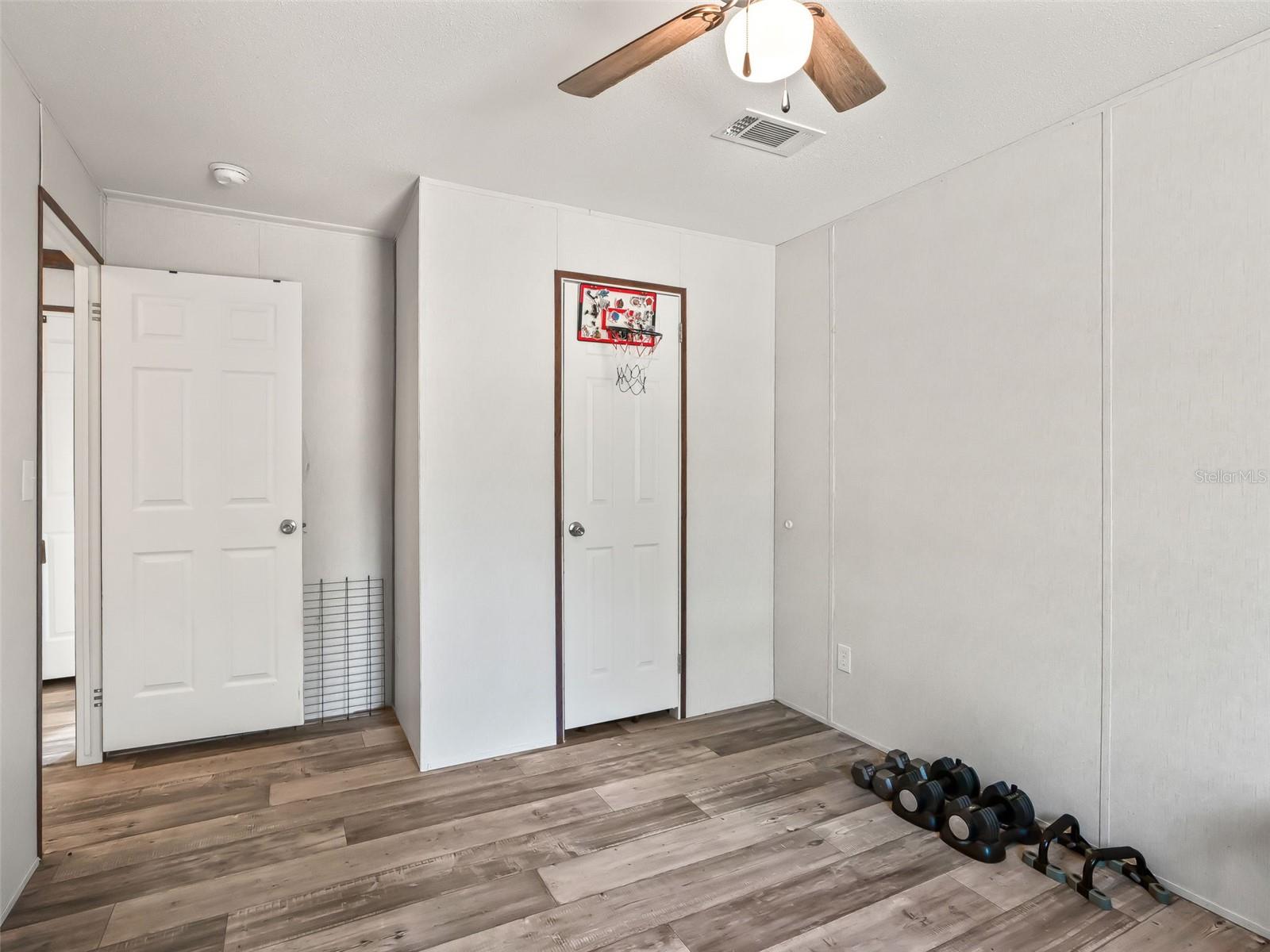 WESTWOOD ACRES SOUTH - Residential