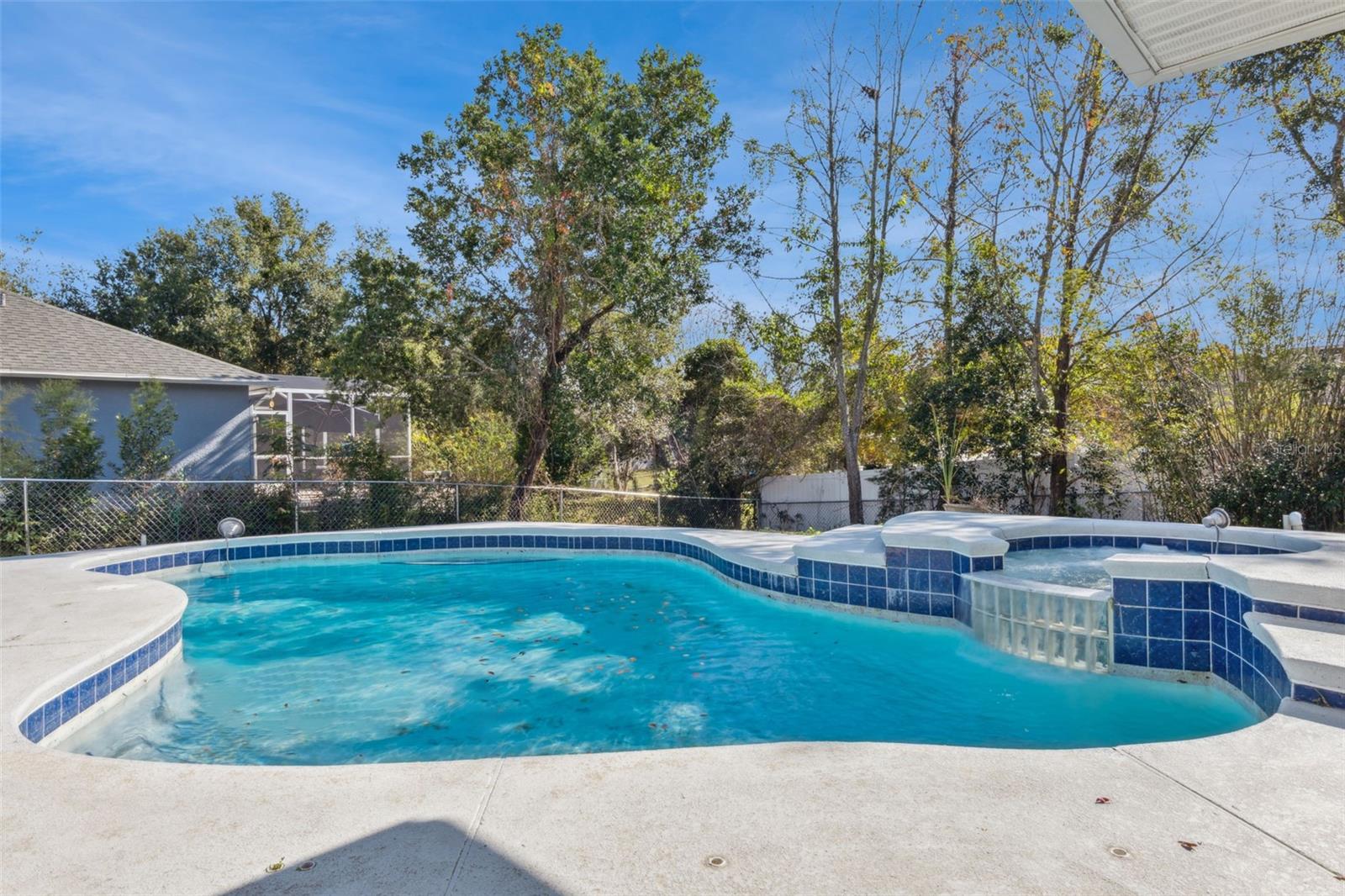 DELTONA LAKES UNIT 13 - Residential