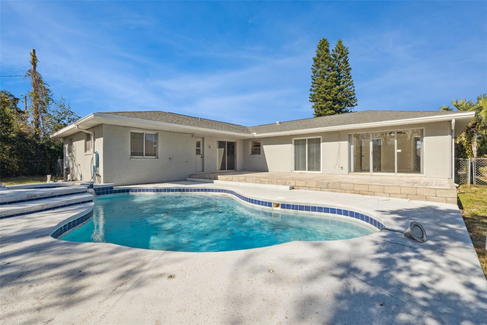 DELTONA LAKES UNIT 13 - Residential