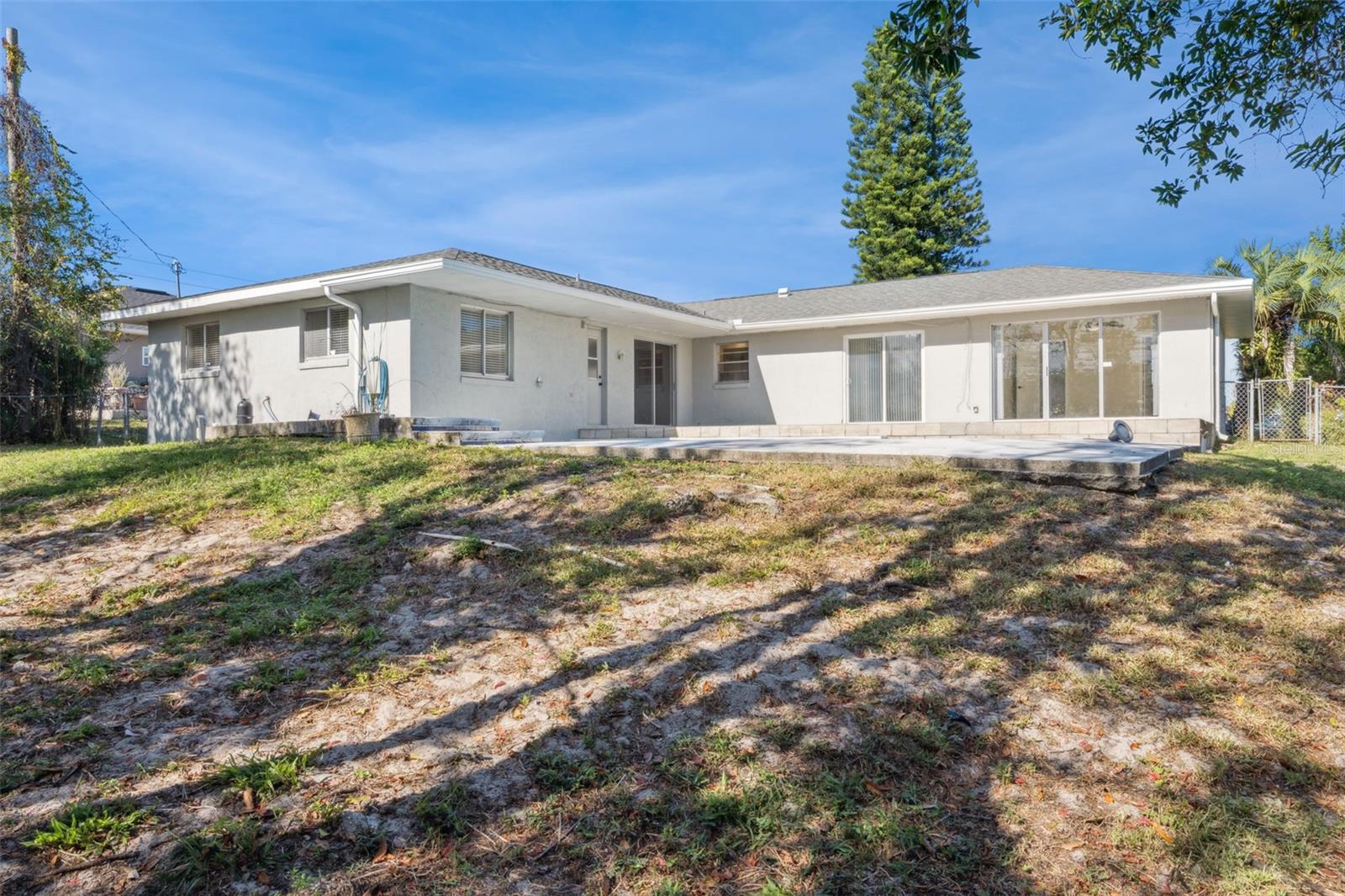 DELTONA LAKES UNIT 13 - Residential