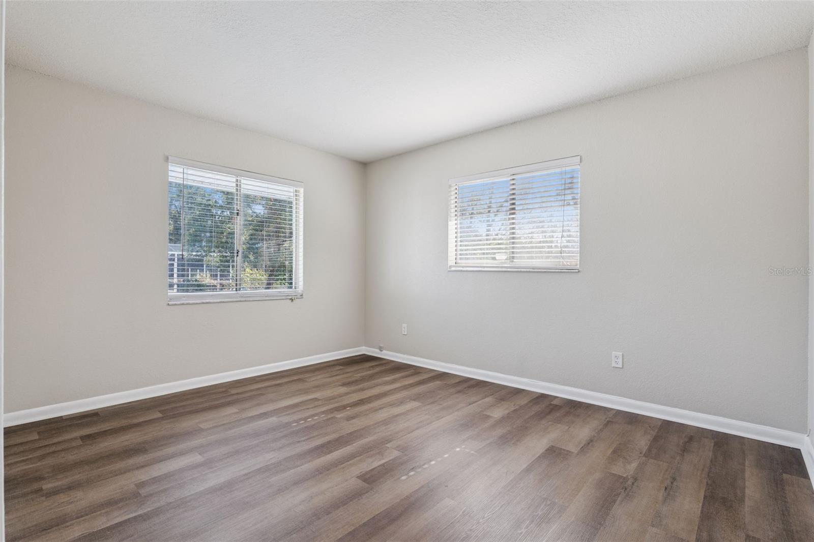 DELTONA LAKES UNIT 13 - Residential