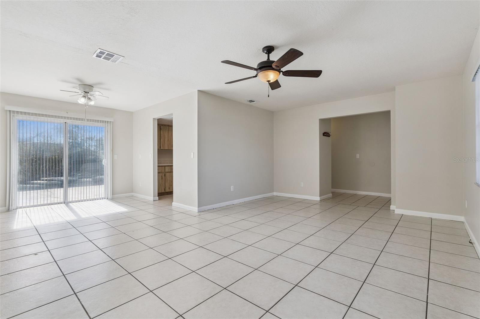 DELTONA LAKES UNIT 13 - Residential