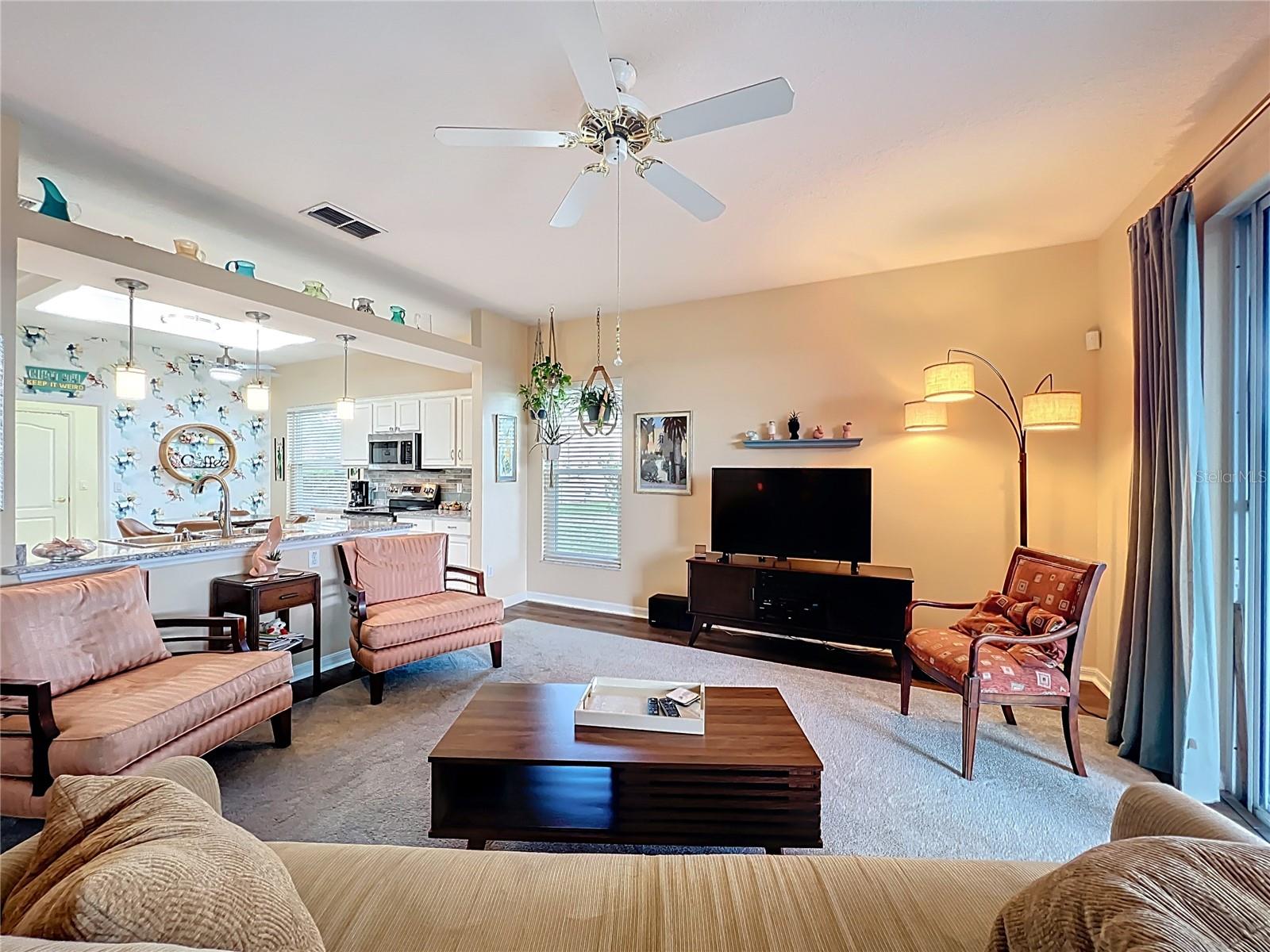 KINGS RIDGE - Residential