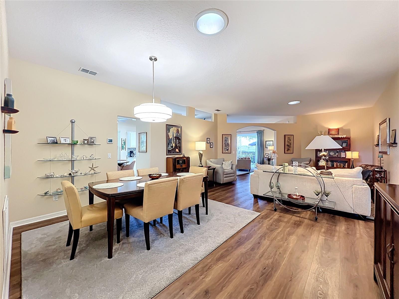 KINGS RIDGE - Residential