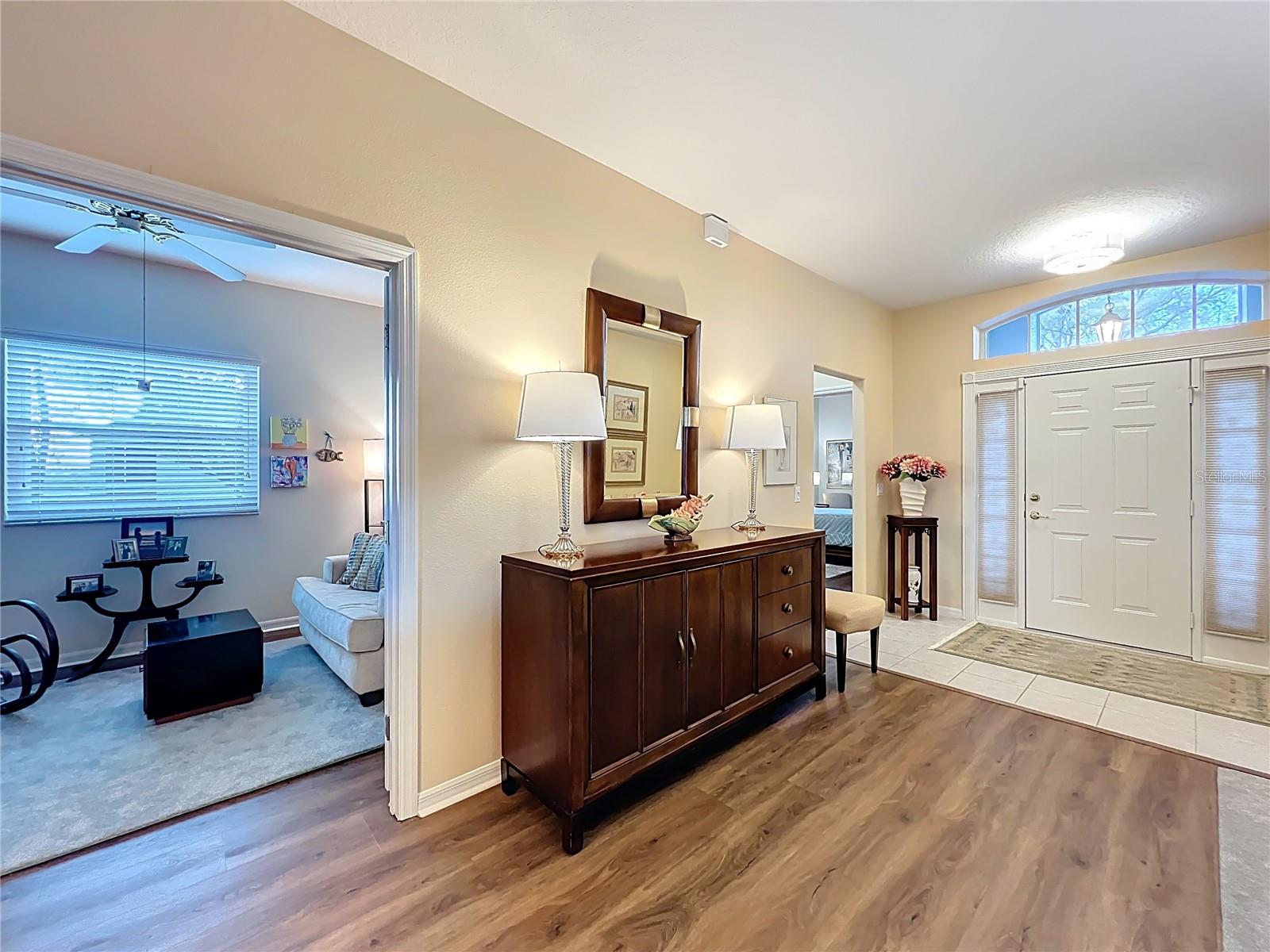 KINGS RIDGE - Residential