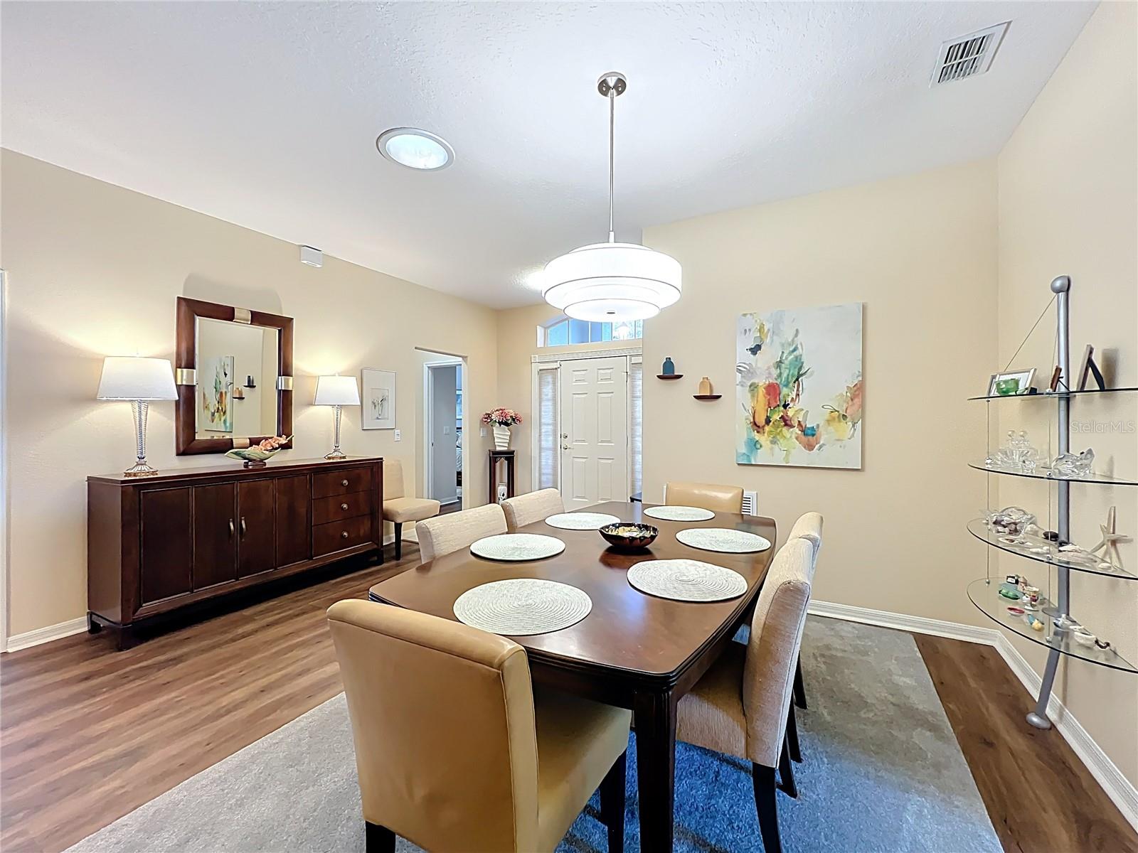 KINGS RIDGE - Residential