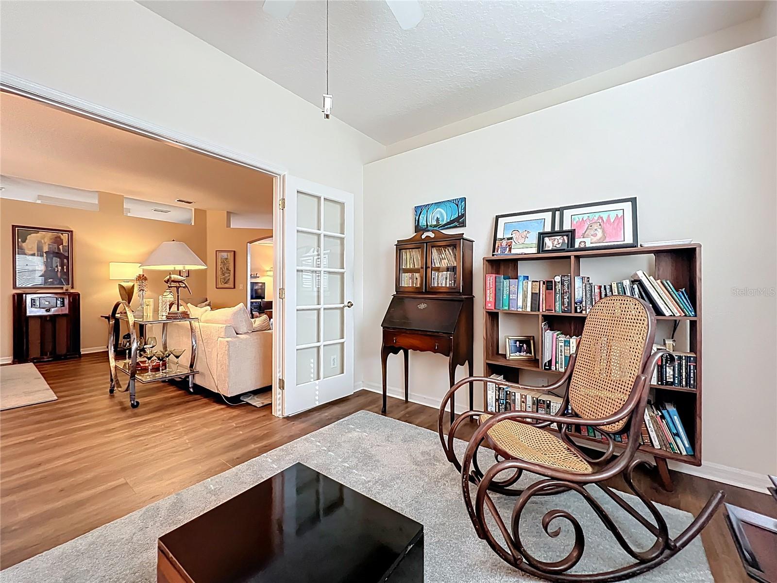 KINGS RIDGE - Residential