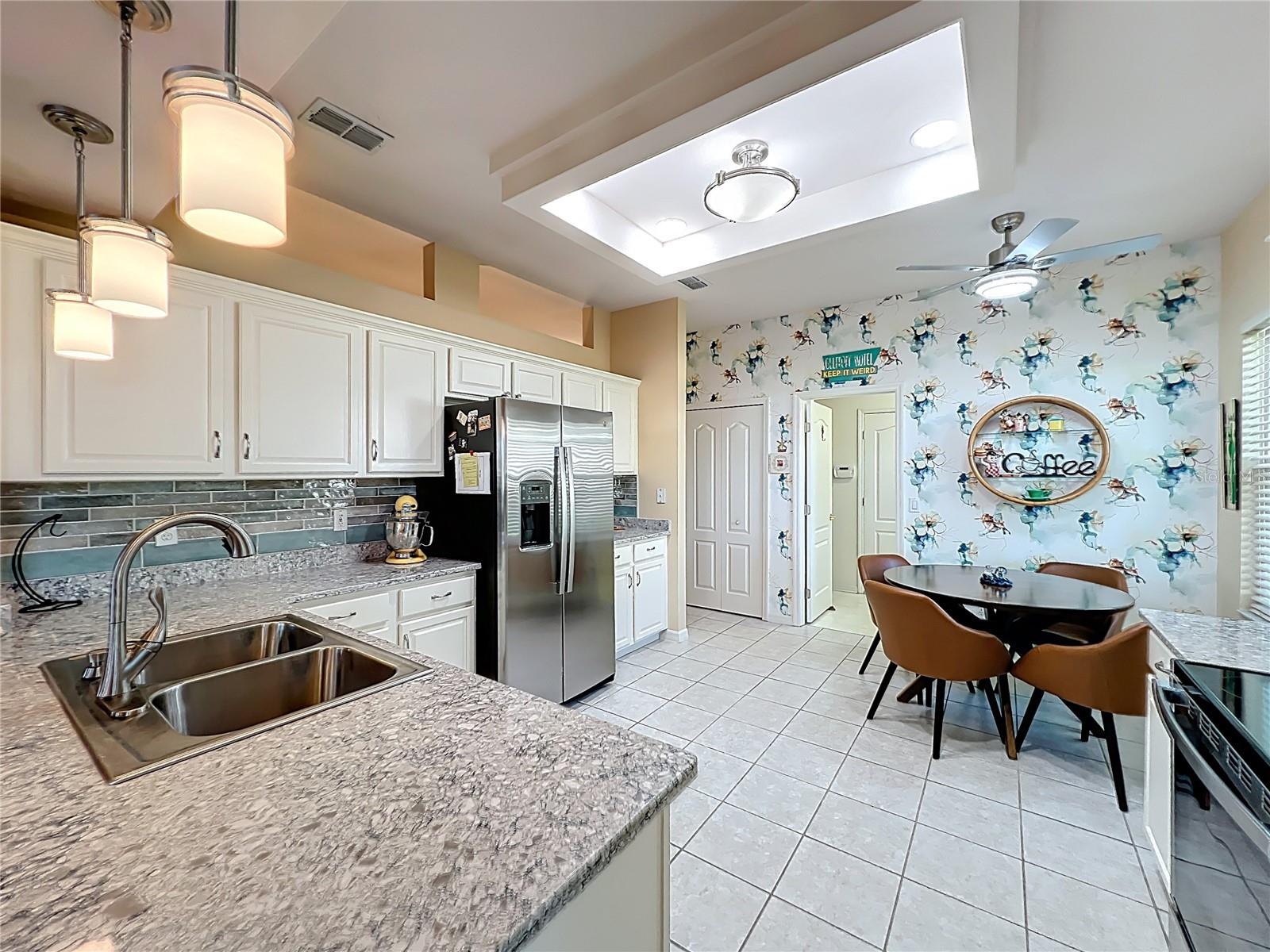 KINGS RIDGE - Residential