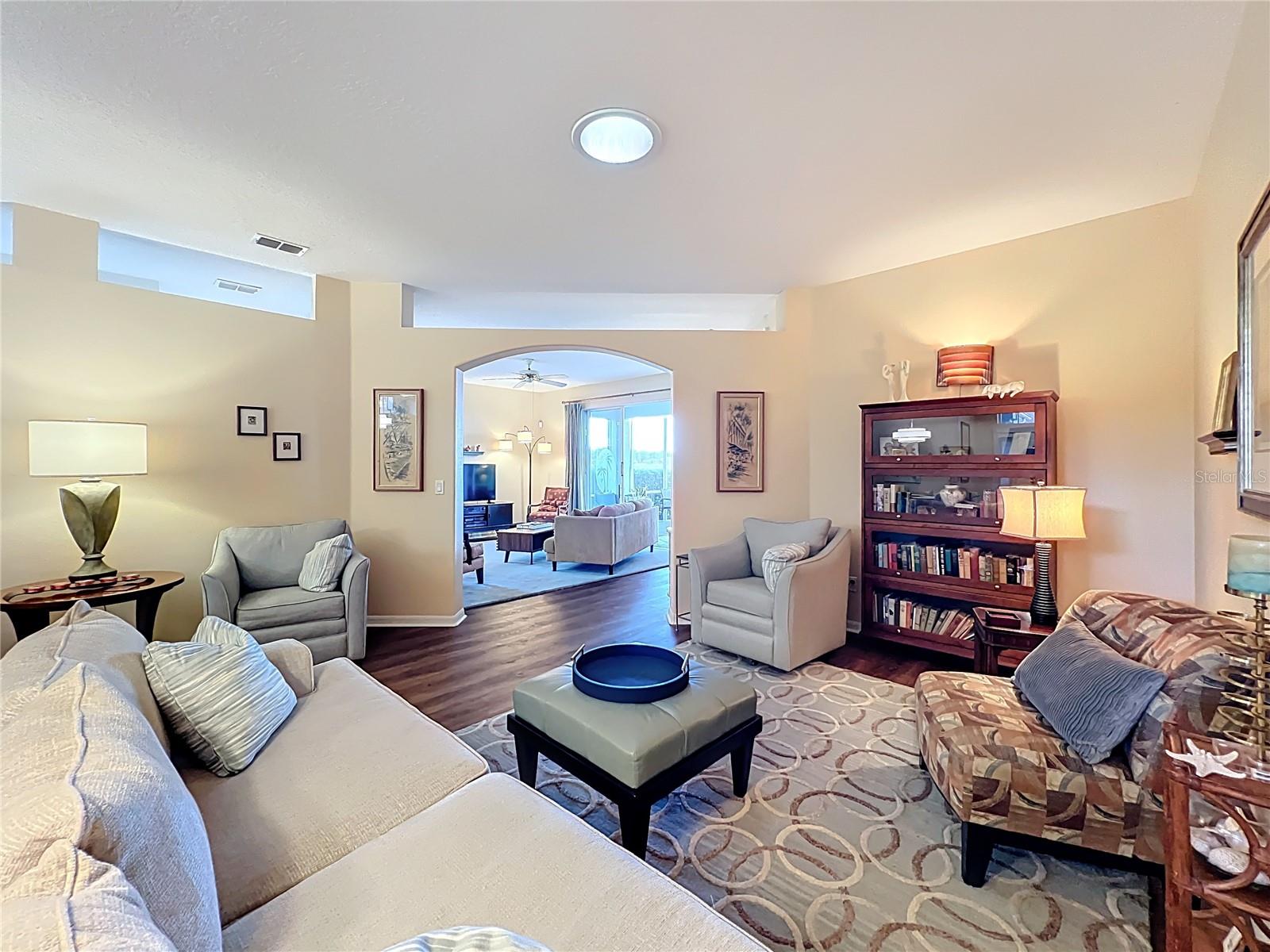 KINGS RIDGE - Residential