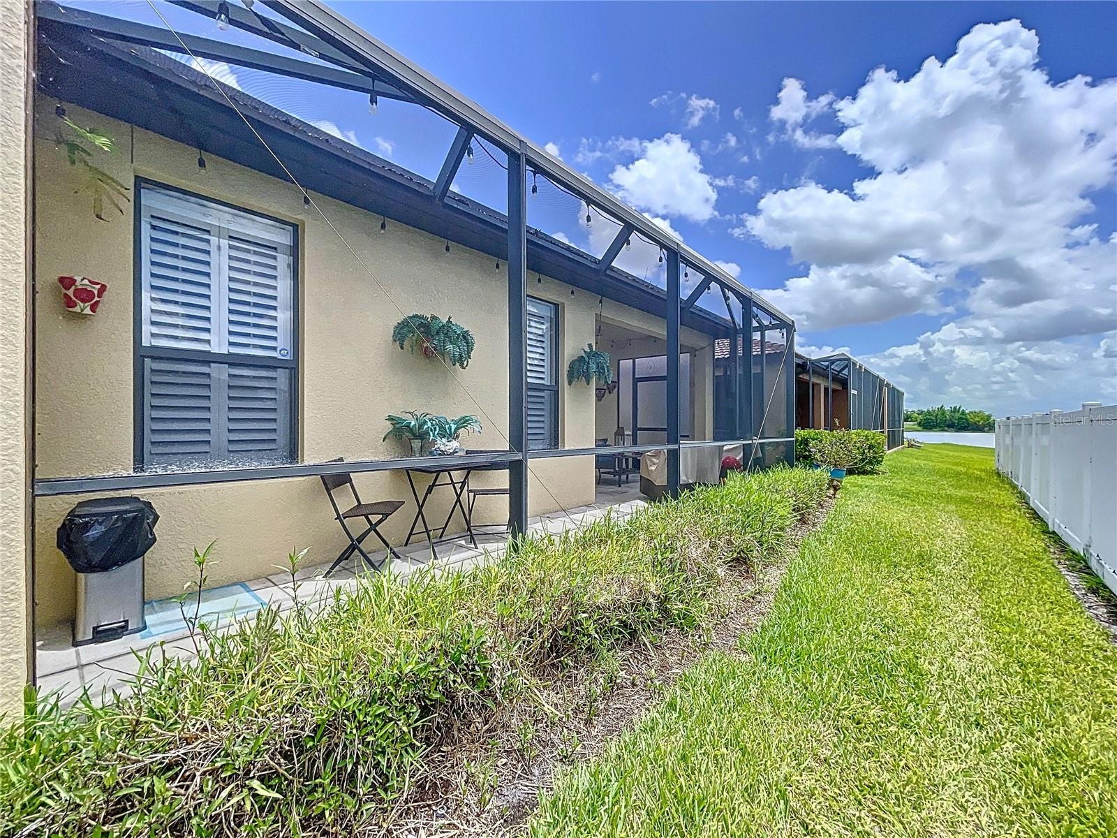 5657 SUNSET FALLS DR