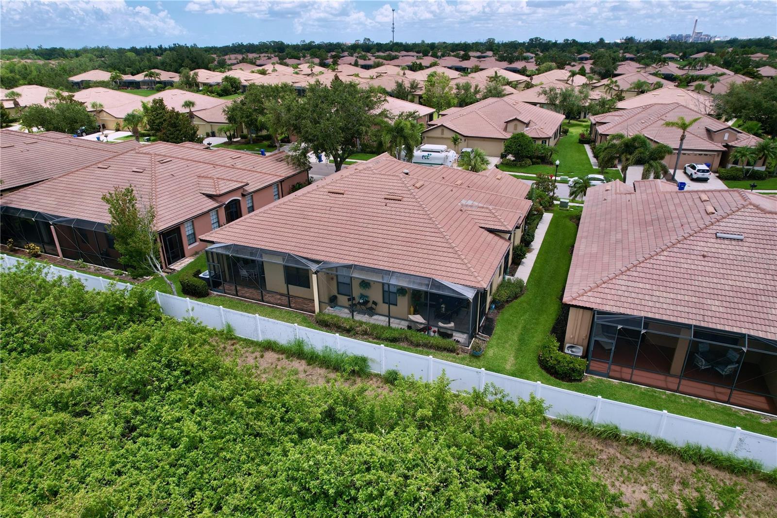 5657 SUNSET FALLS DR