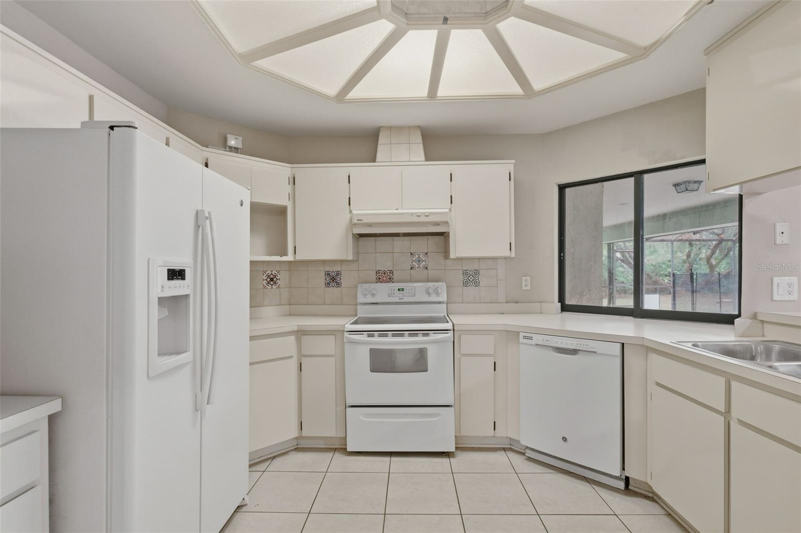 CARROLLWOOD VILLAGE PH TWO - Residential