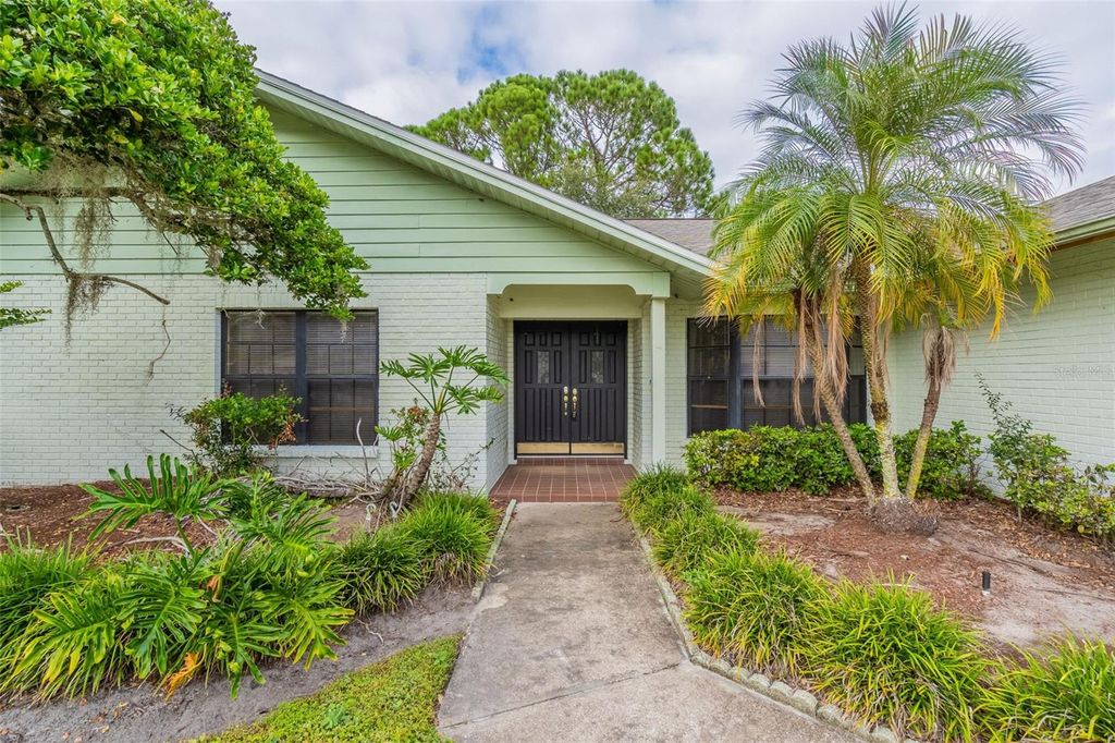 Photo of 14817 Farnham Way, Tampa, FL 33624 (MLS # O6350203)