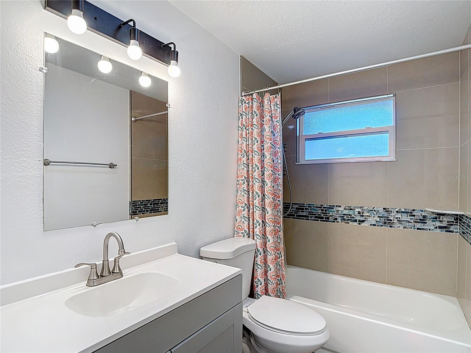 WEEKI WACHEE WOODLANDS - Residential