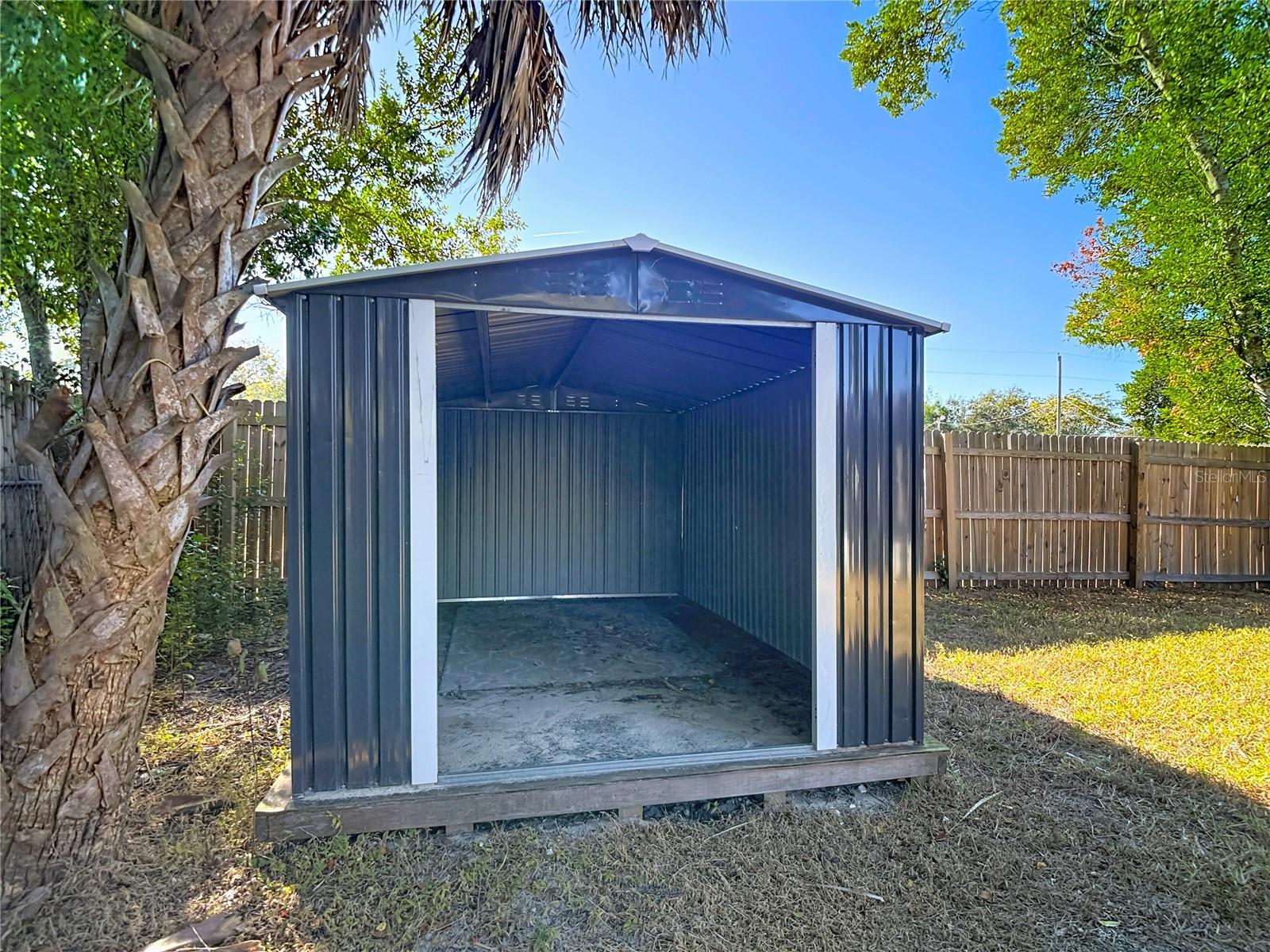 WEEKI WACHEE WOODLANDS - Residential