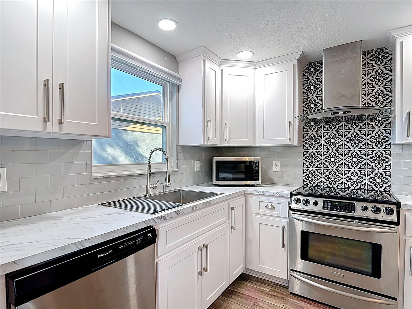 WEEKI WACHEE WOODLANDS - Residential