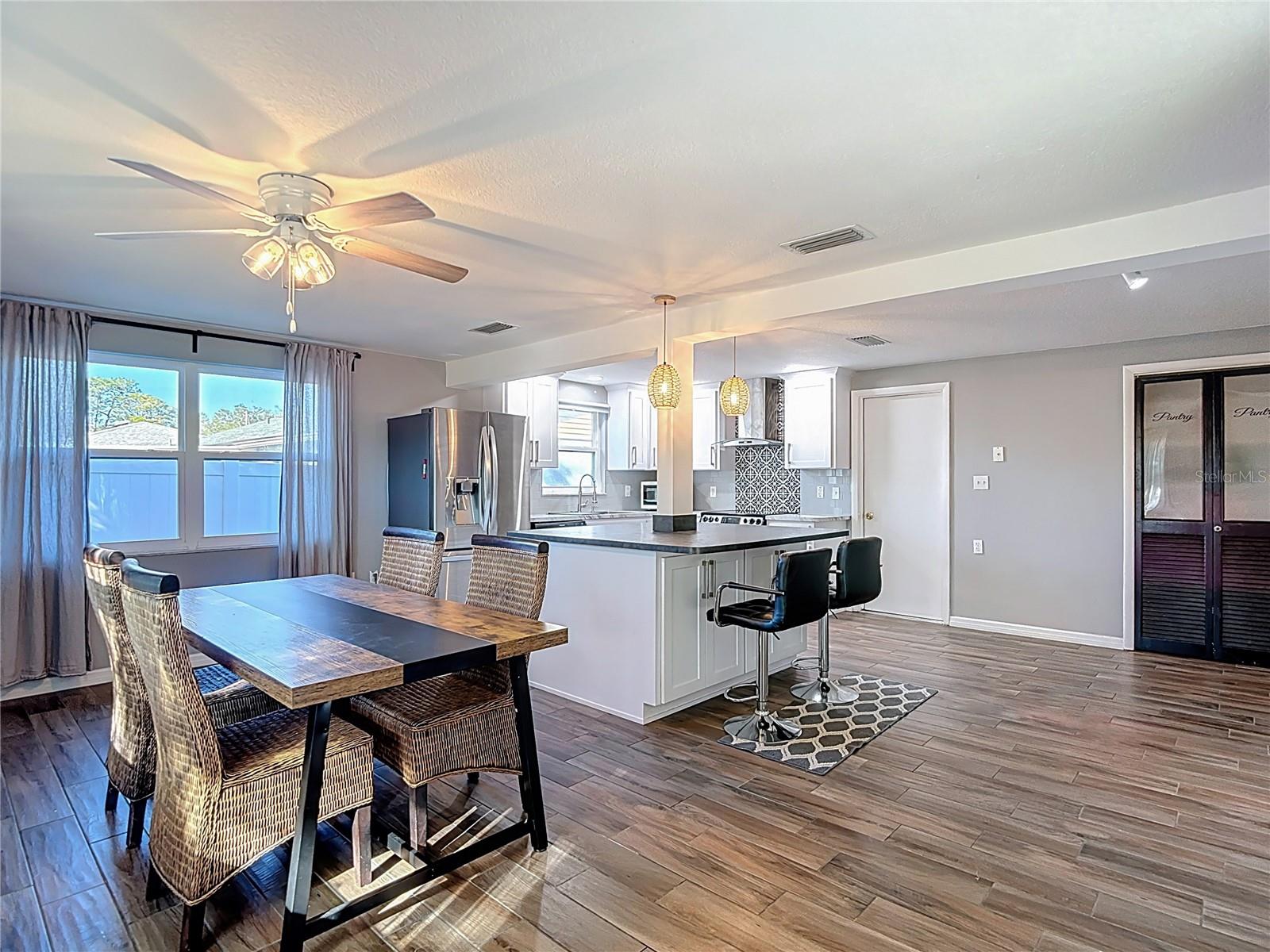 WEEKI WACHEE WOODLANDS - Residential