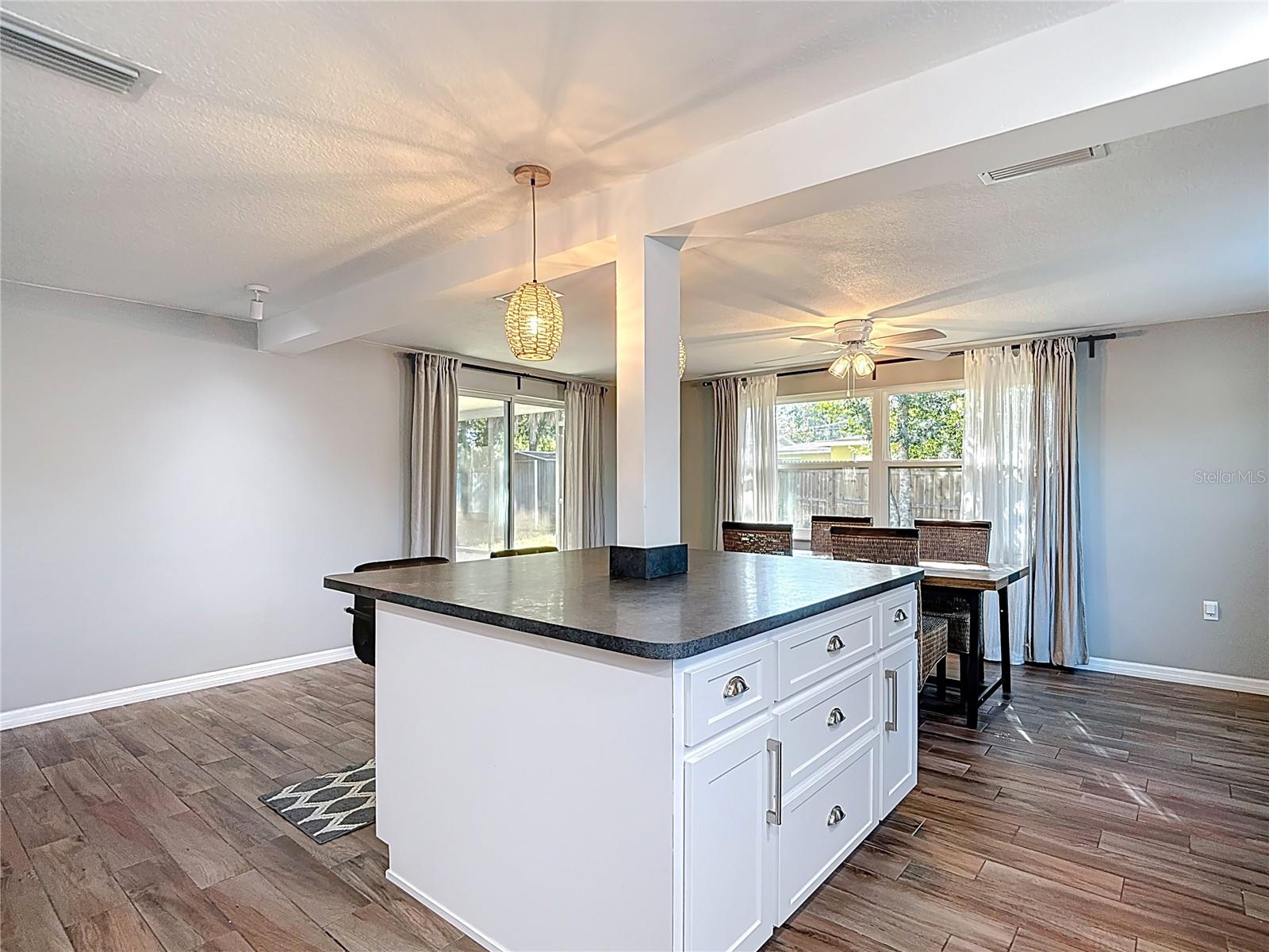 WEEKI WACHEE WOODLANDS - Residential