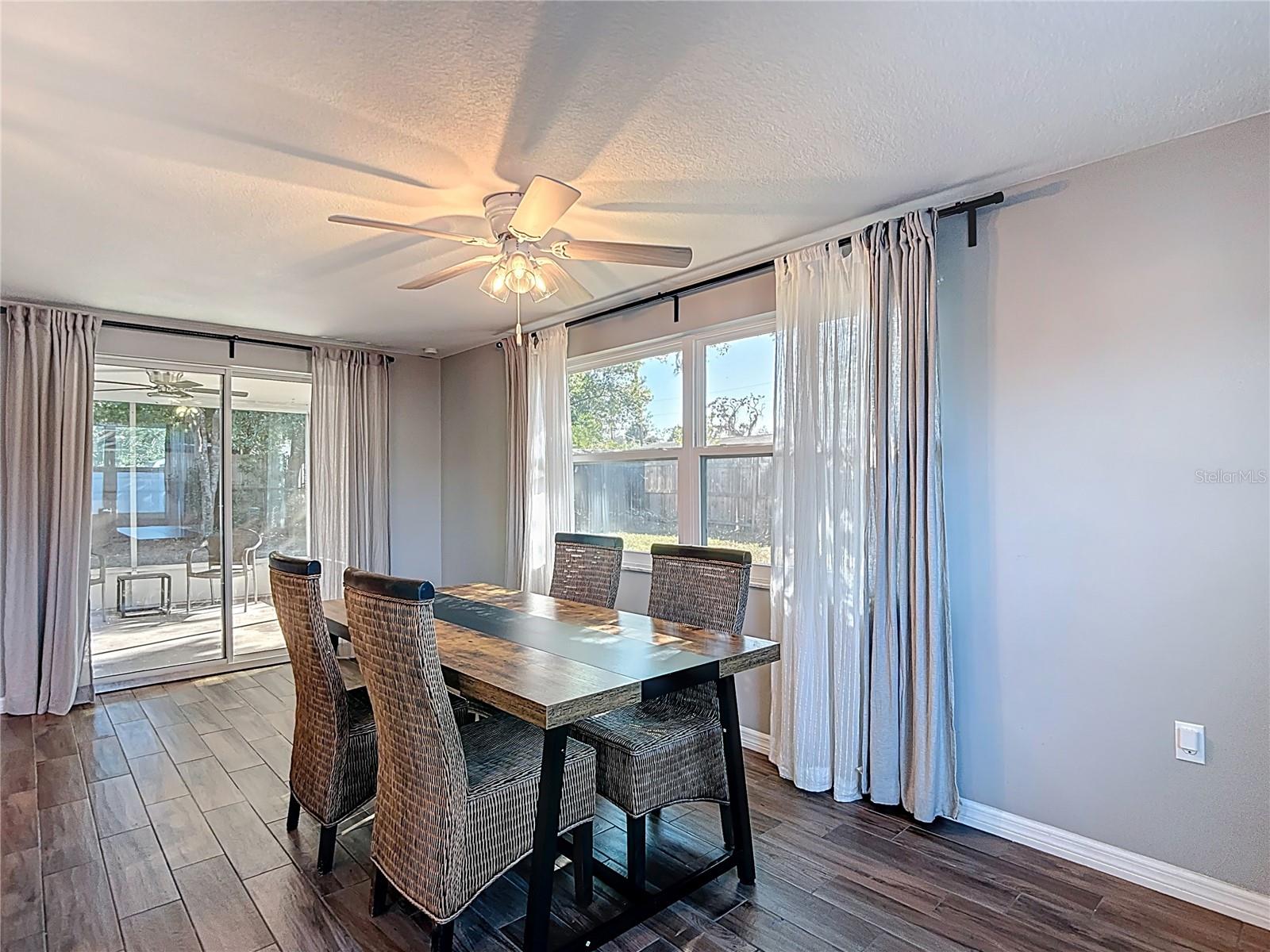 WEEKI WACHEE WOODLANDS - Residential