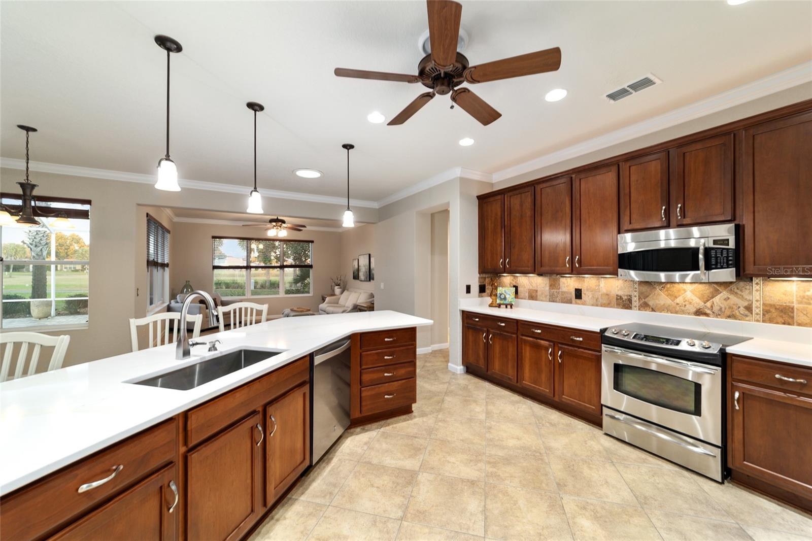 STONE CREEK - Residential