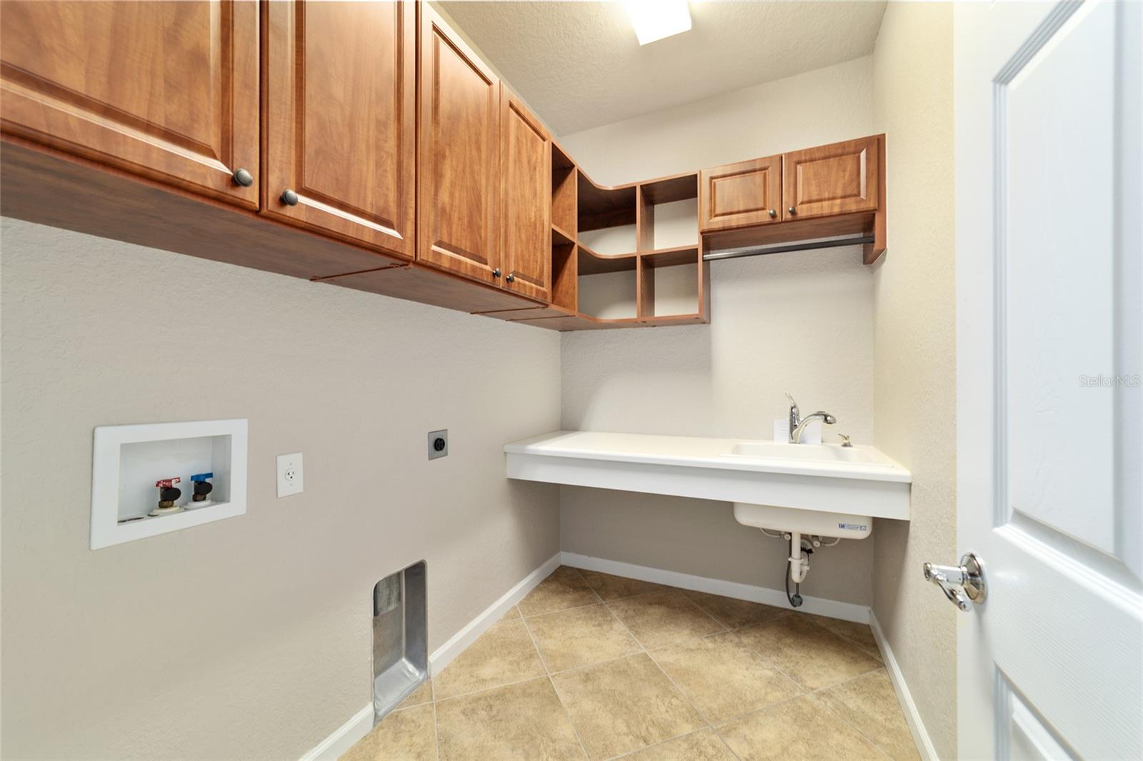 STONE CREEK - Residential