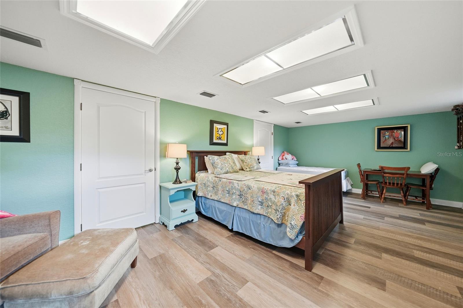 ACREAGE & UNREC - Residential