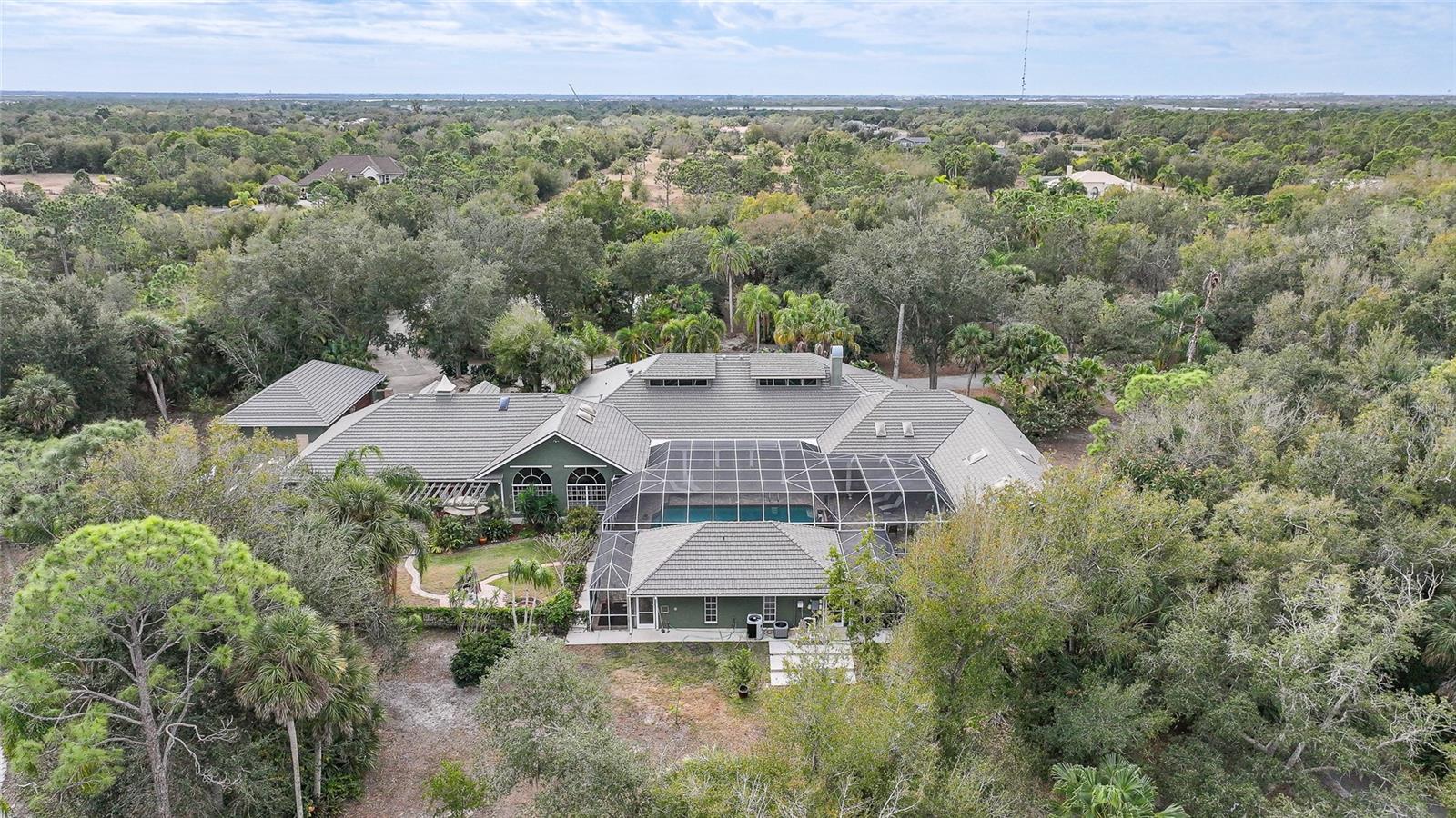 24646 TANGERINE AVENUE