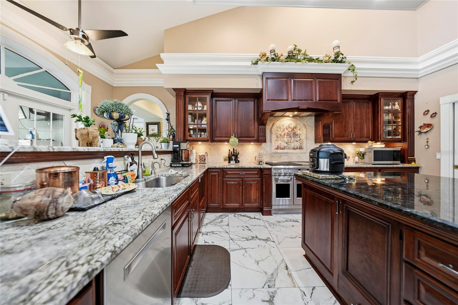 ACREAGE & UNREC - Residential