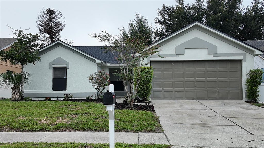 Photo of 1025 Hornbeam Street, Oviedo, FL 32765 (MLS # O6439650)