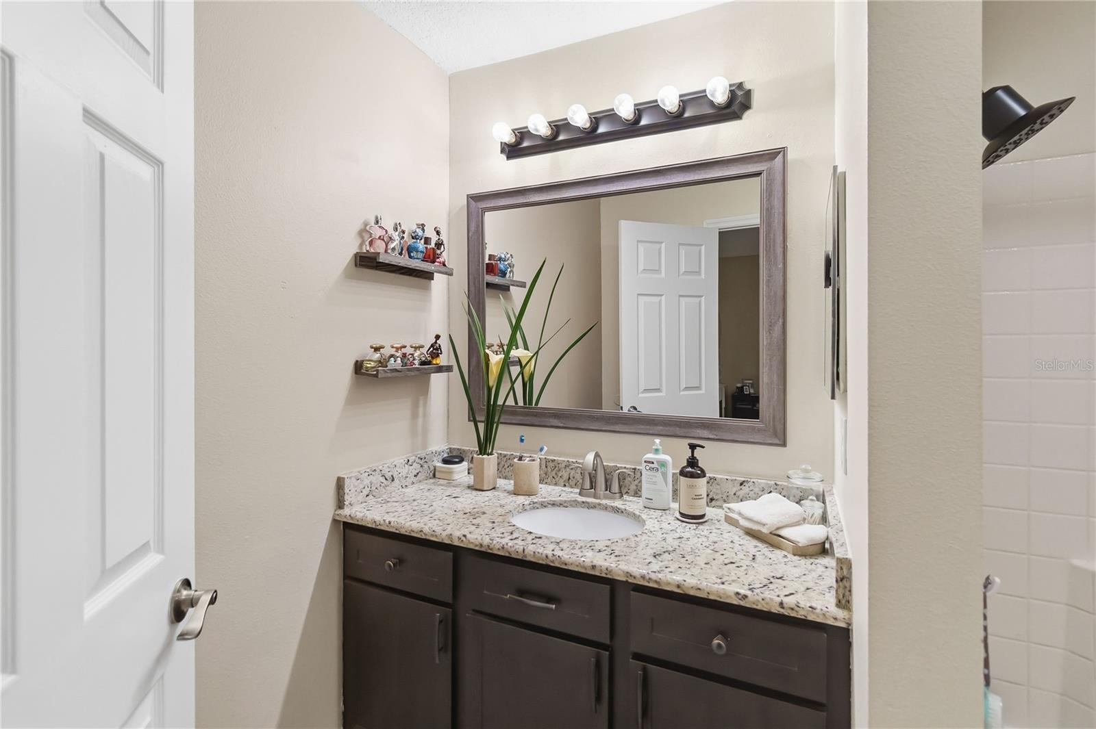 GREENBROOK VILLAS AT ERROL ESTATES 02 - Residential