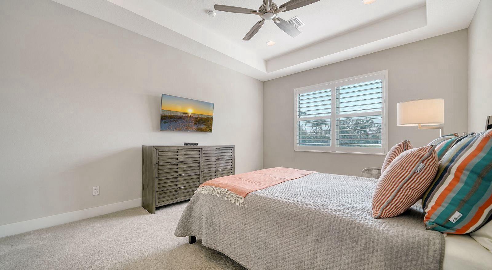 UNIVERSITY VILLAGE - Residential