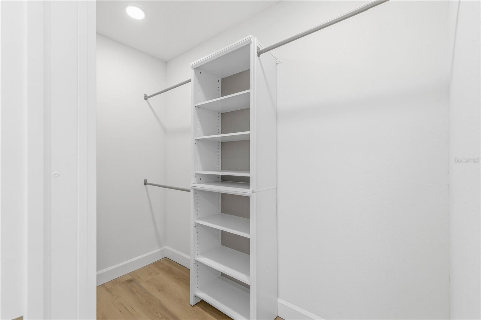 RUSSELLS SUB - Residential