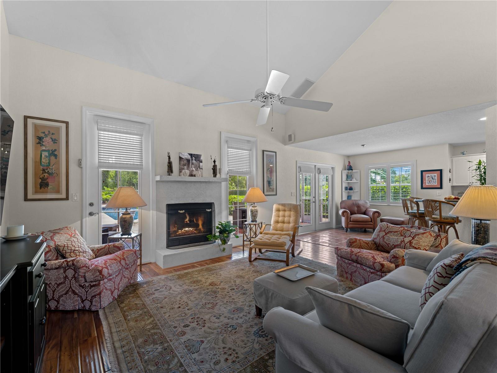 ENGLEWOOD GARDENS - Residential