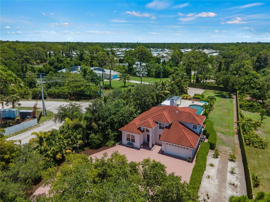 Photo of 1981 Bayshore Drive, Englewood, FL 34223 (MLS # D6147155)