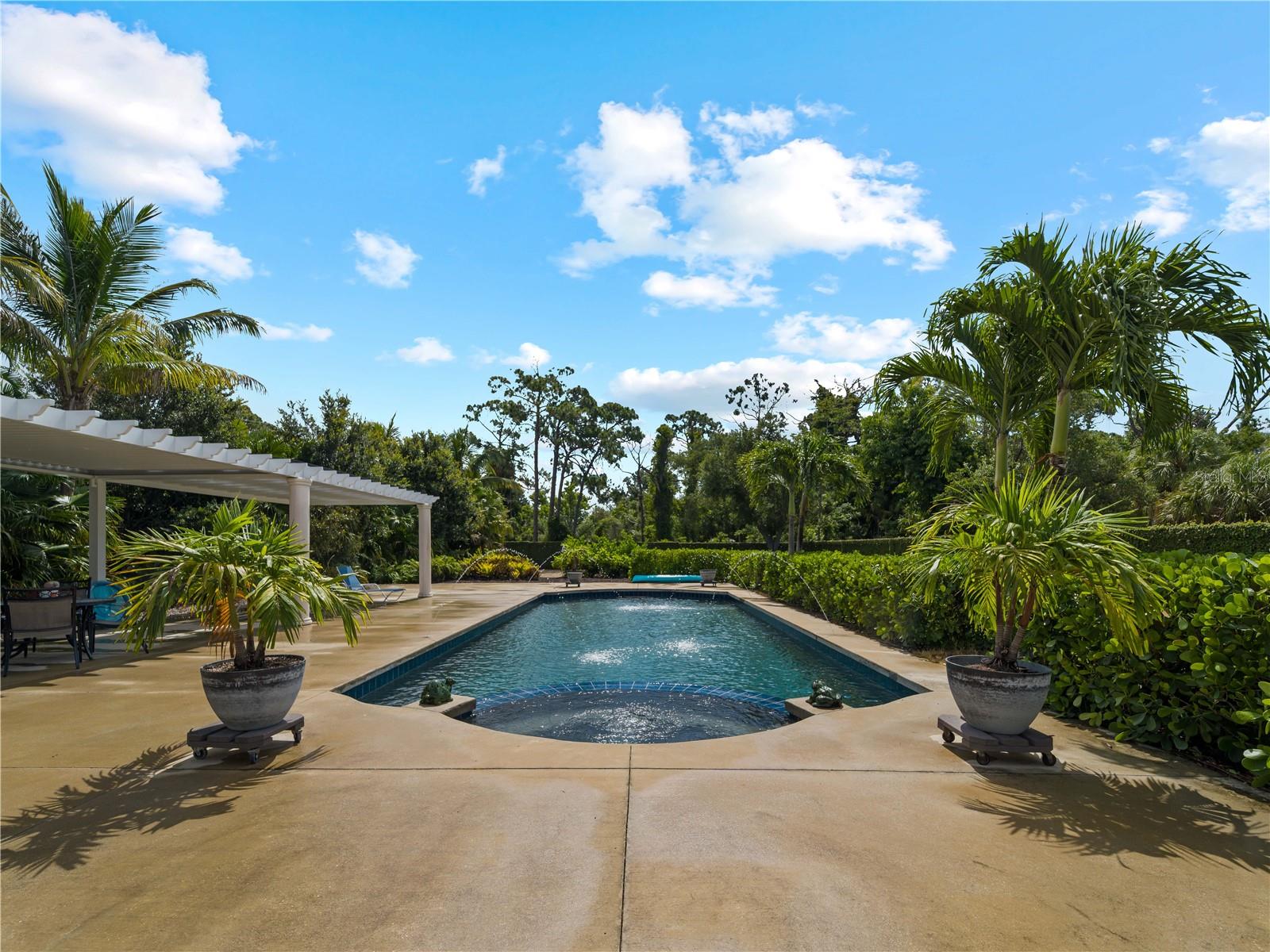 ENGLEWOOD GARDENS - Residential